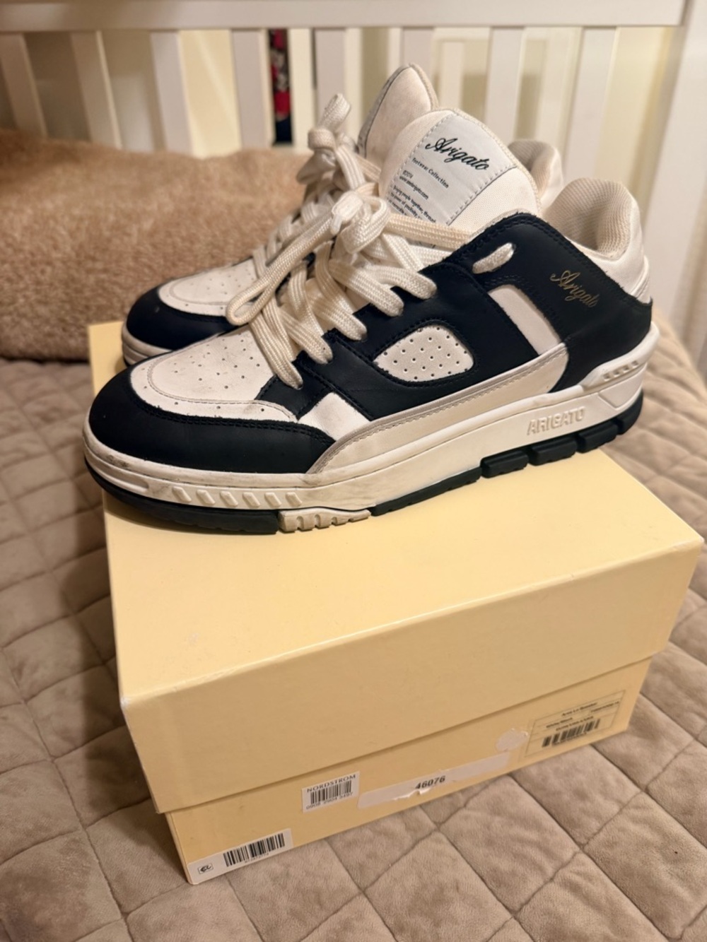 Axel Arigato White and Black Retro Low-Top Sneakers